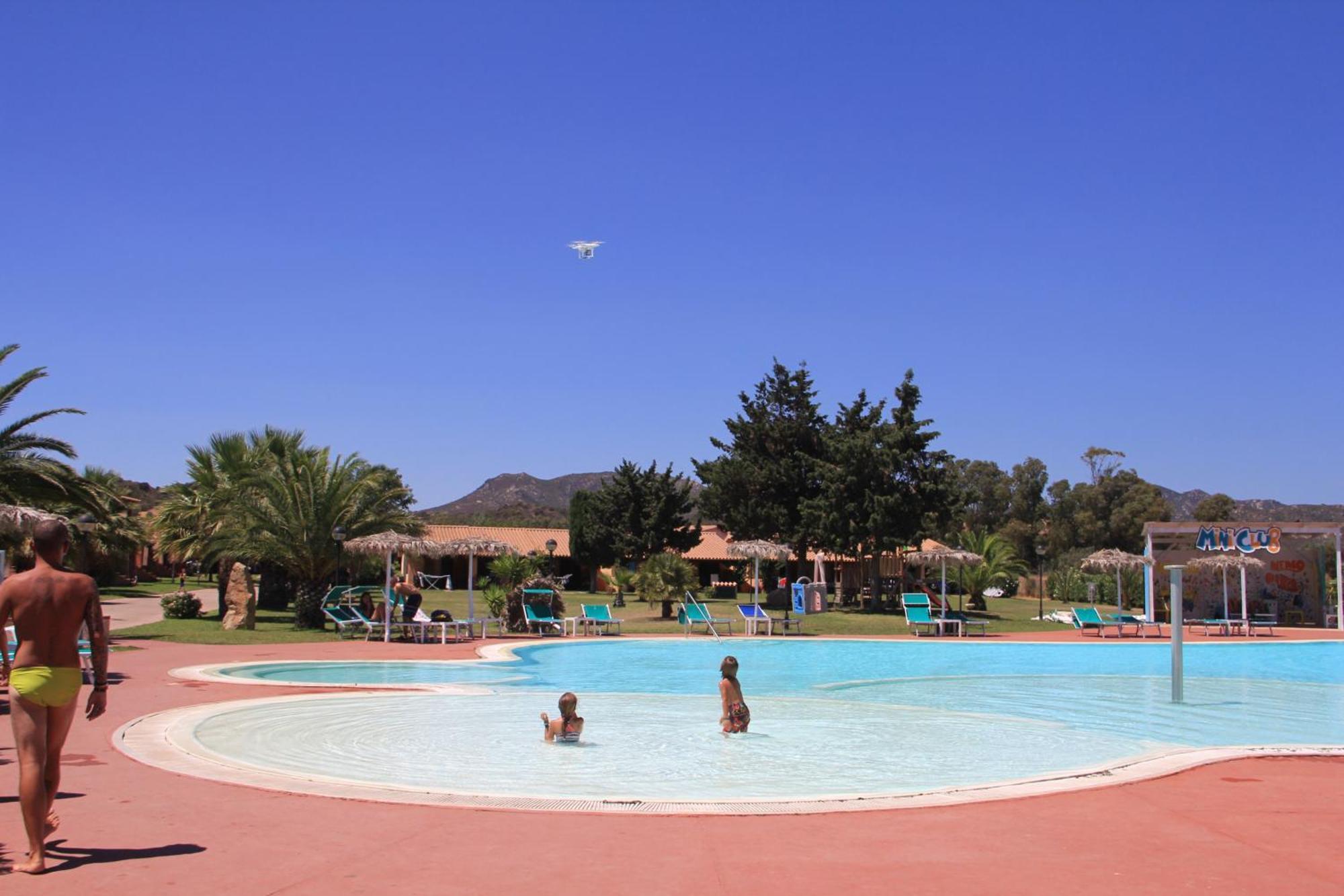 Rey Beach Club Монте-Най Екстер'єр фото